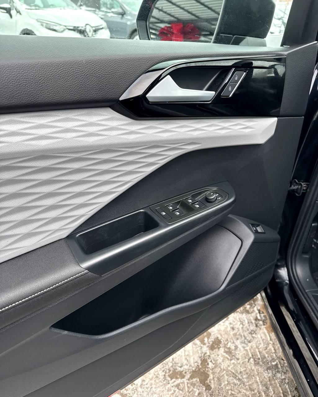 Volkswagen Taos I , 2024 г., автомат, бензин - фото 9