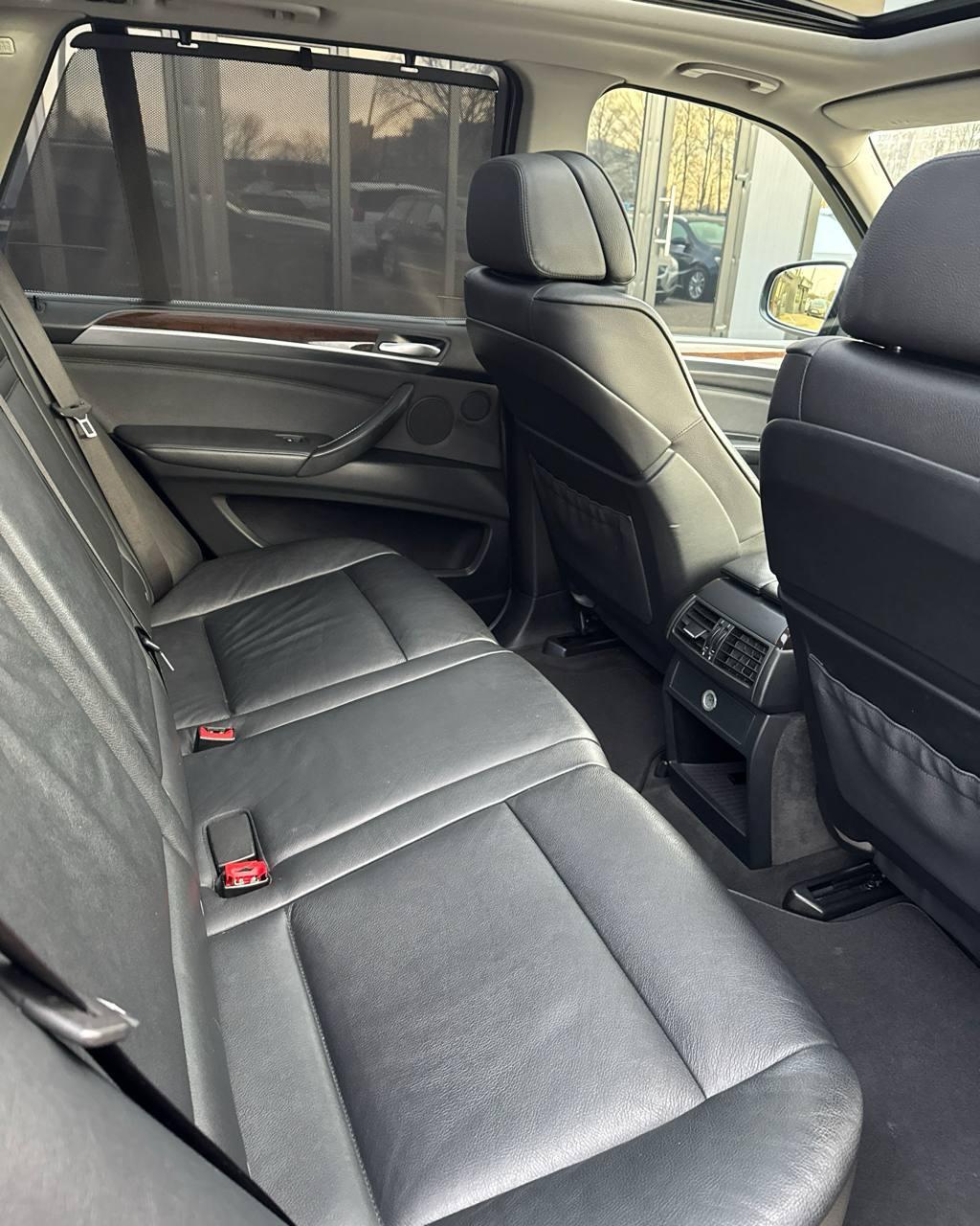 BMW X5 E70 · Рестайлинг , 2010 г., автомат, дизель - фото 12