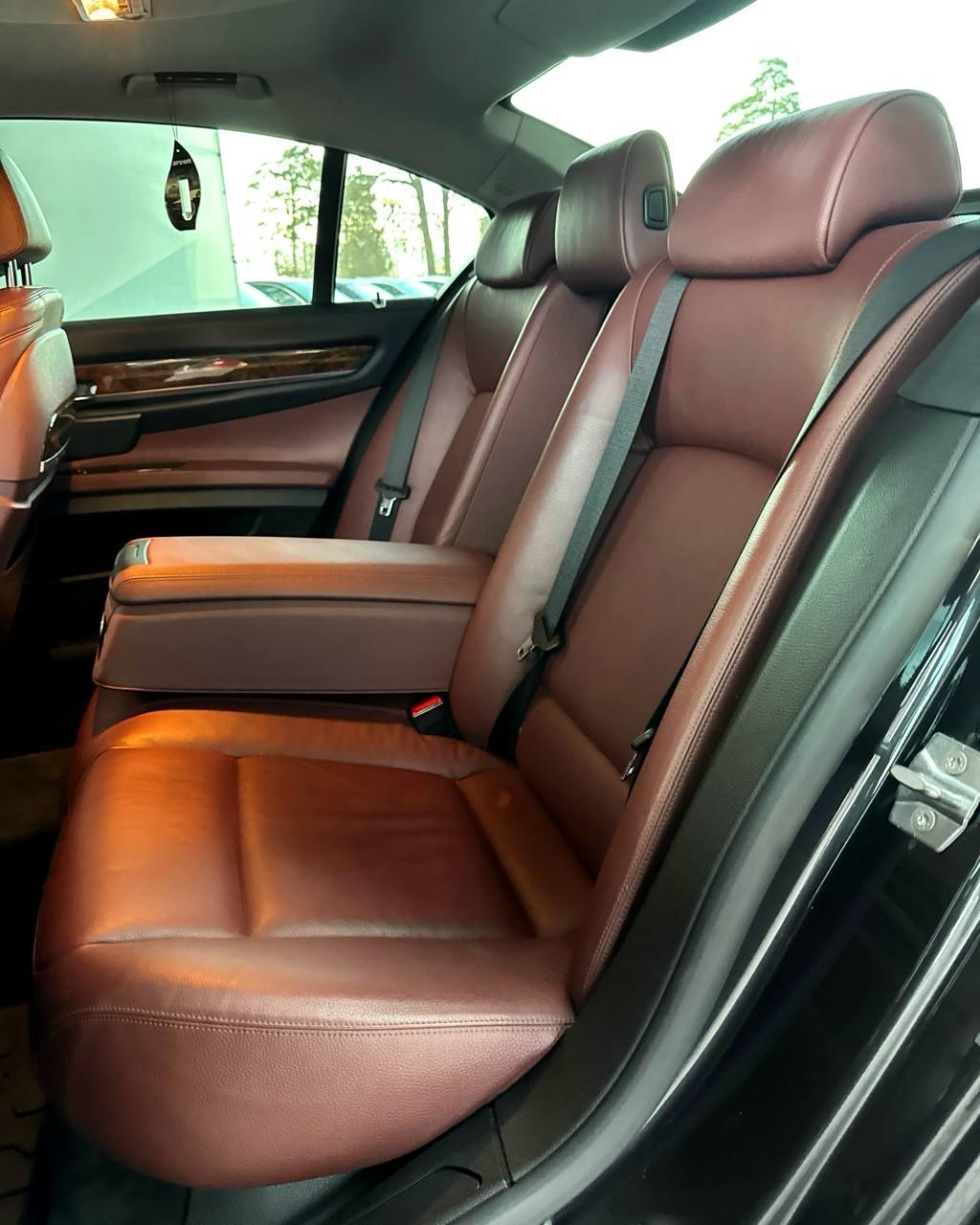 BMW 7 серия F01 F04 · Рестайлинг , 2014 г., автомат, бензин - фото 15