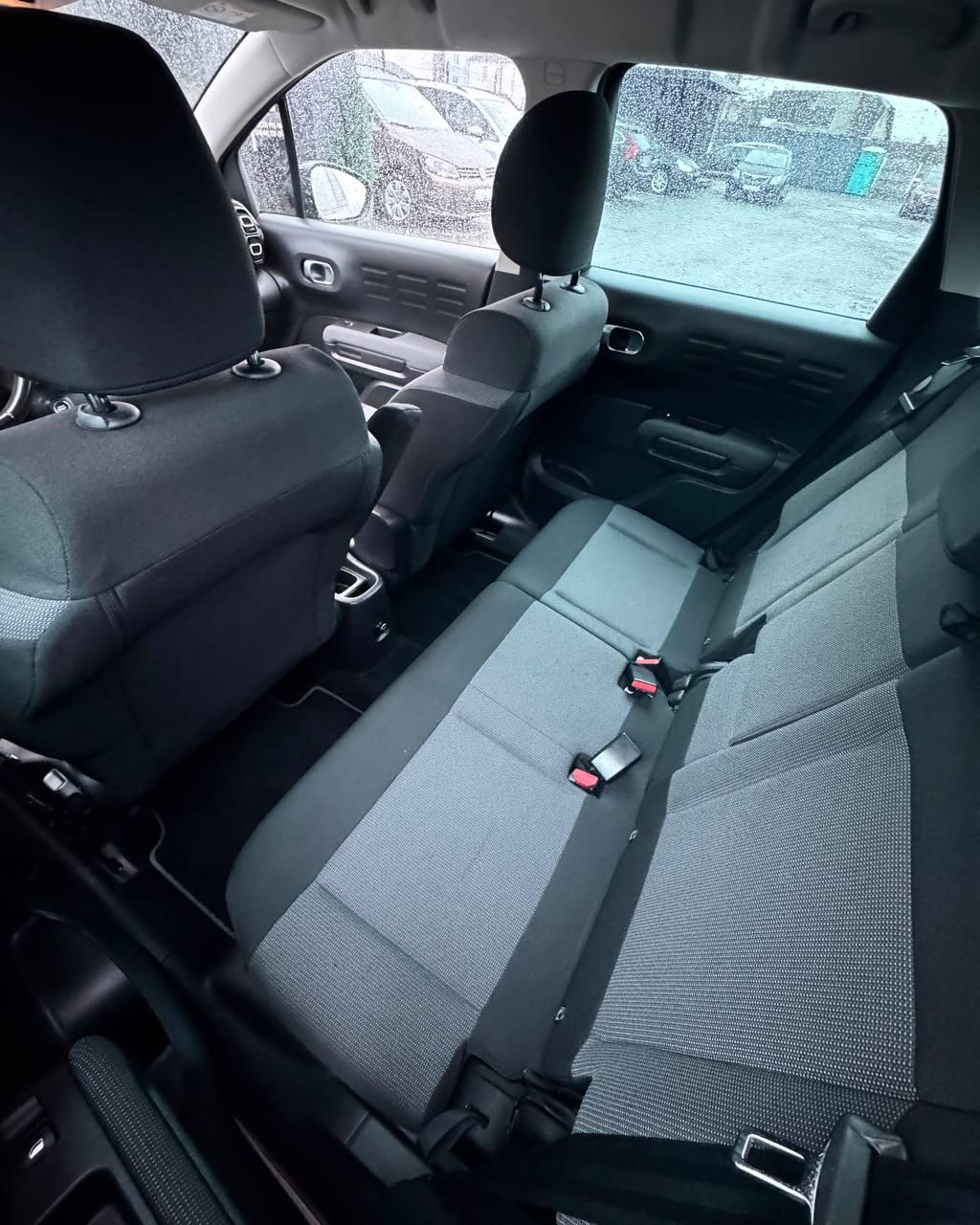 Citroen C3 Aircross I · Рестайлинг , 2021 г., автомат, дизель - фото 11