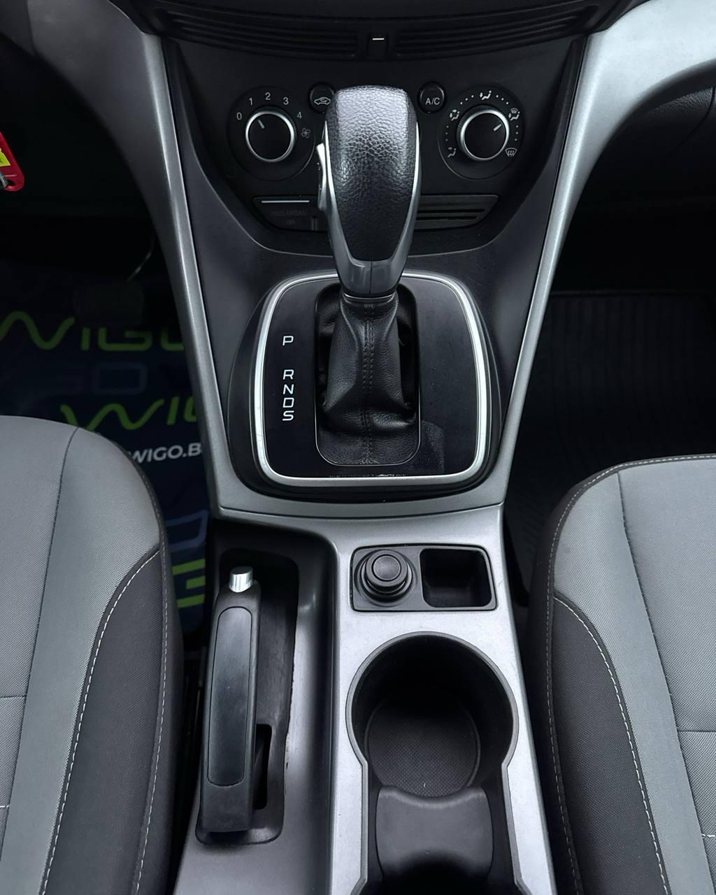 Ford Escape III , 2013 г., автомат, бензин - фото 16