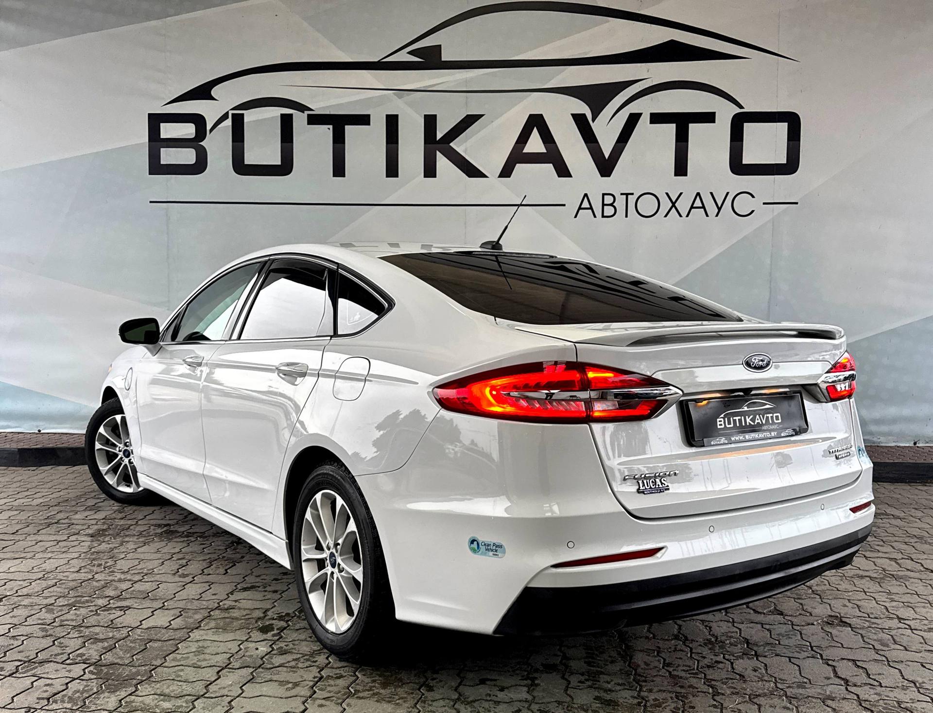 Ford Fusion USA II · 2-й рестайлинг , 2020 г., вариатор, гибрид - фото 5