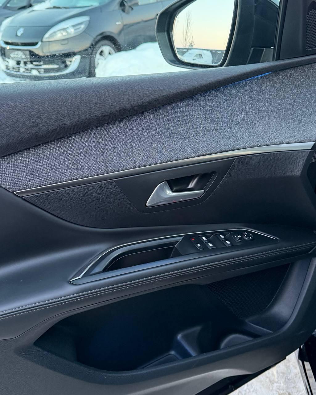 Peugeot 5008 II , 2018 г., механика, бензин - фото 10