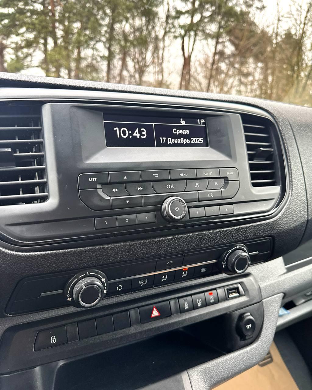 Toyota ProAce Verso II , 2020 г., механика, дизель - фото 12