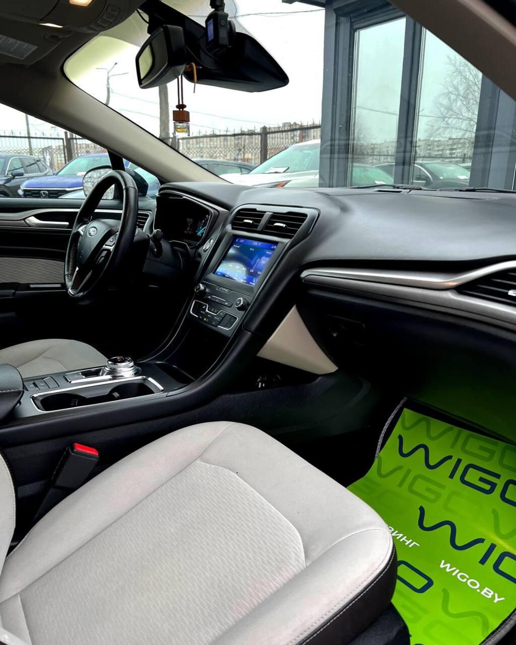 Ford Fusion USA II · 2-й рестайлинг , 2019 г., автомат, бензин - фото 11