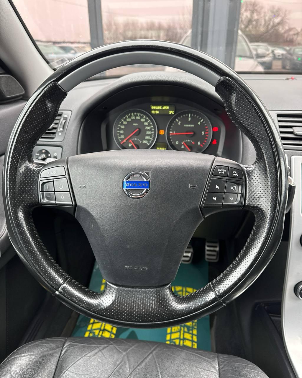 Volvo V50 I · 2-й рестайлинг , 2011 г., механика, дизель - фото 18