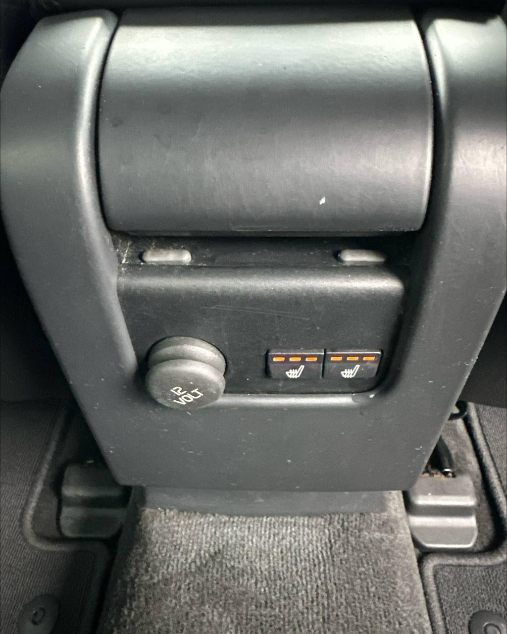 Volvo V60 I , 2011 г., механика, дизель - фото 13