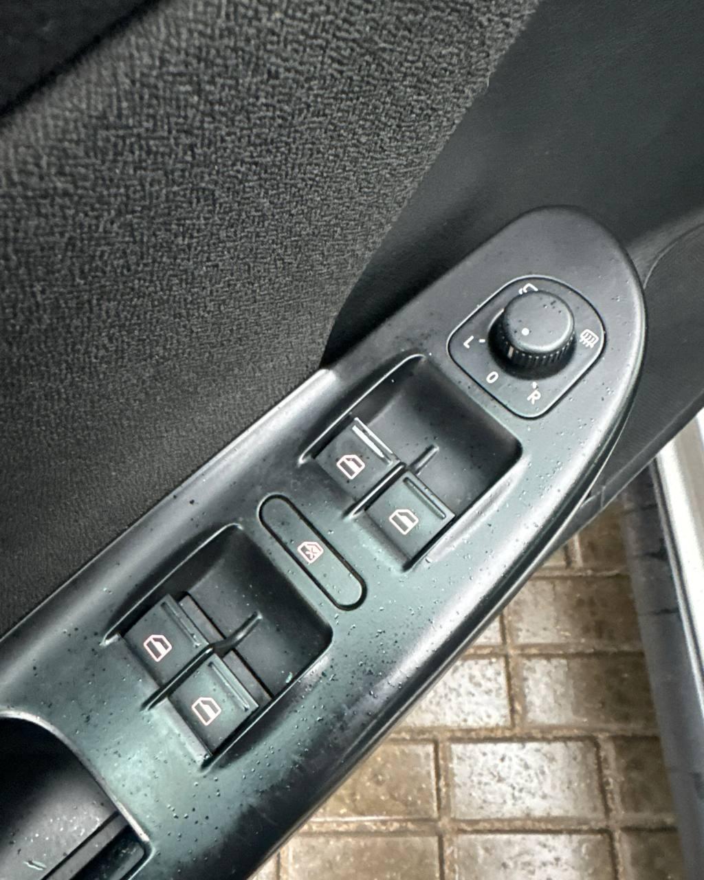 Volkswagen Passat B6 , 2006 г., механика, дизель - фото 18