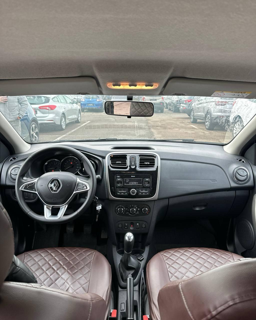 Renault Logan II · Рестайлинг , 2019 г., механика, бензин - фото 9