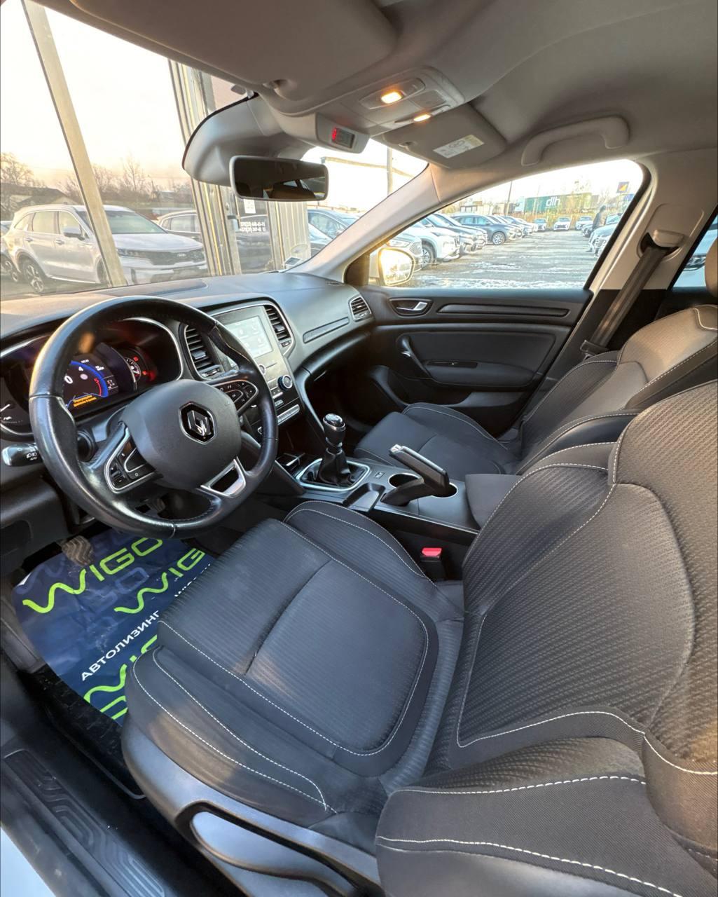 Renault Megane IV , 2019 г., механика, дизель - фото 8