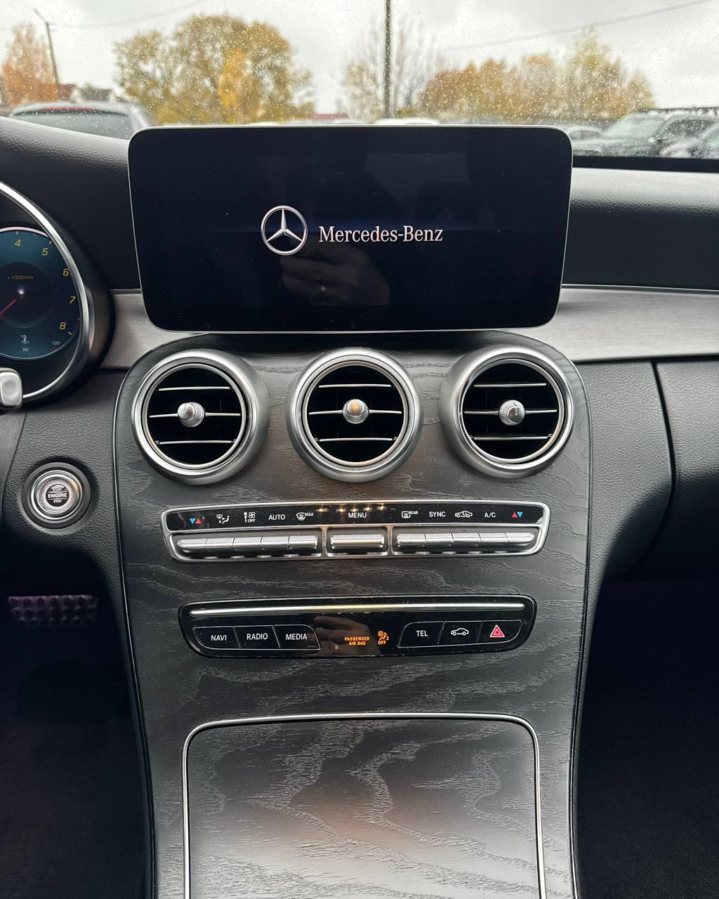 Mercedes-Benz C-Класс W205 S205 C205 A205 · Рестайлинг , 2019 г., автомат, бензин - фото 16