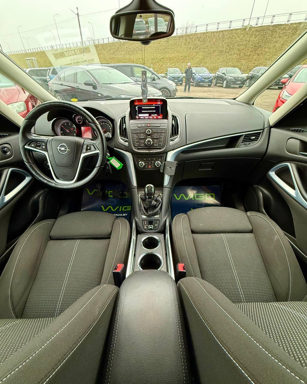 Opel Zafira C , 2014 г., механика, дизель - фото 9