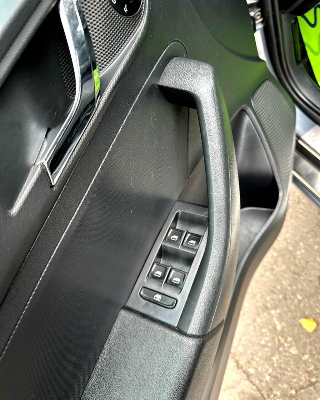 Skoda Rapid I , 2014 г., механика, бензин - фото 16