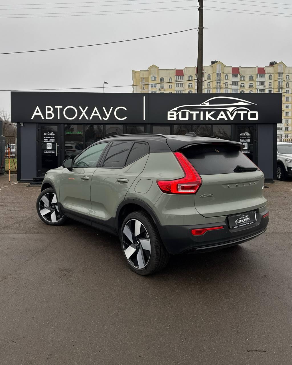 Volvo XC40 I · Рестайлинг , 2023 г., автомат, электро - фото 4