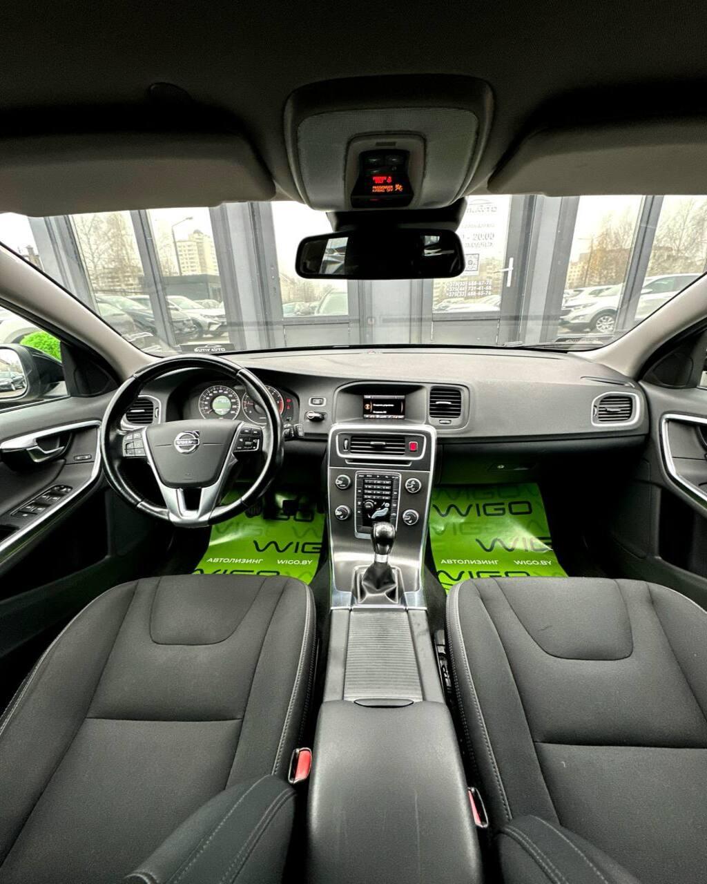 Volvo V60 I , 2012 г., механика, дизель - фото 10