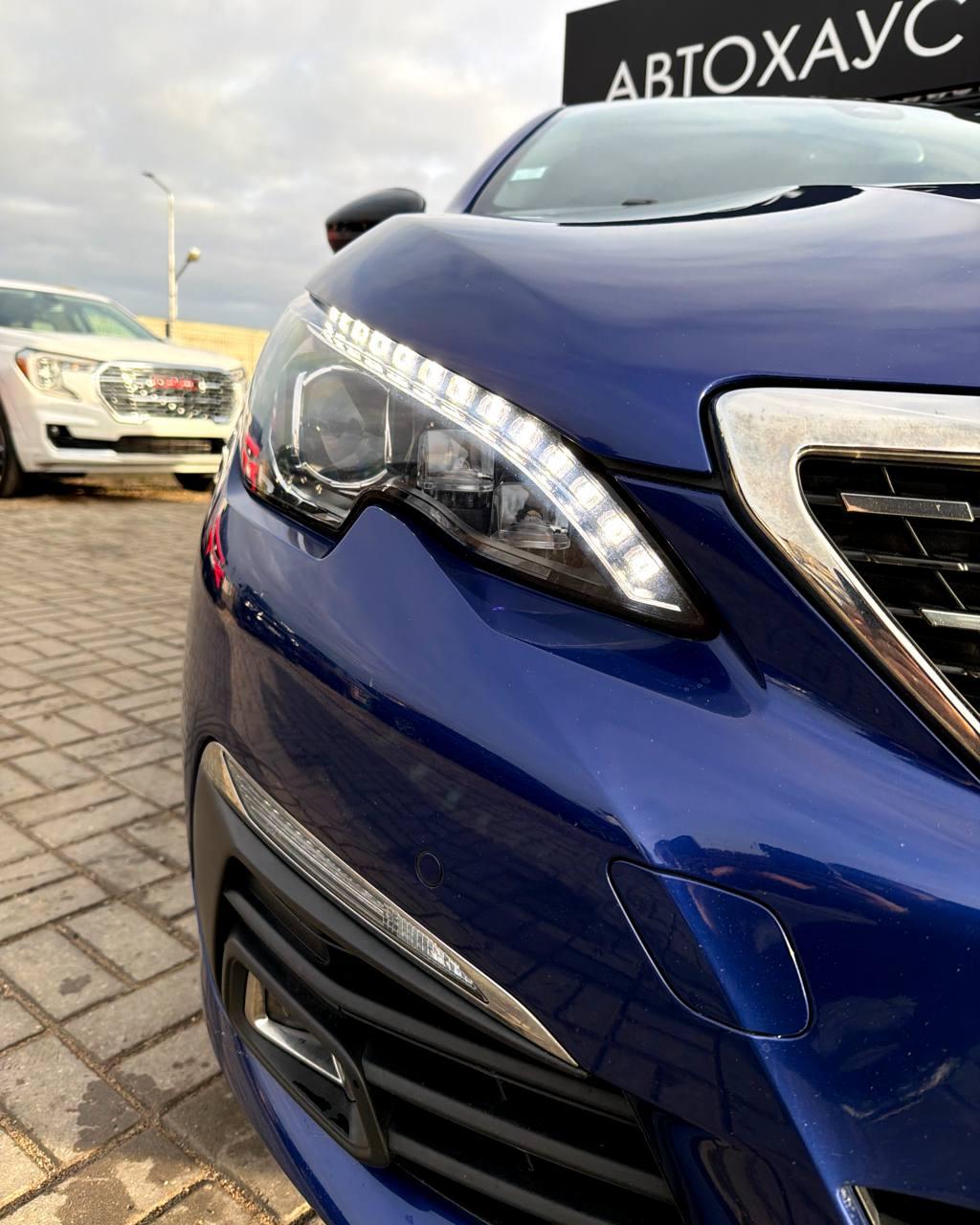 Peugeot 308 T9 · Рестайлинг , 2019 г., автомат, бензин - фото 9