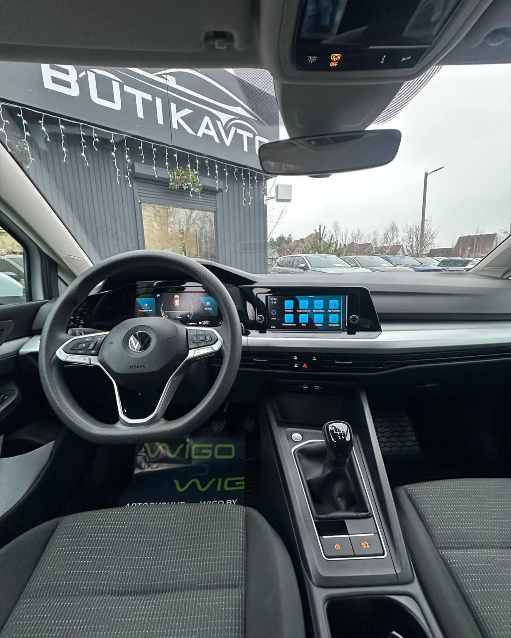 Volkswagen Golf VIII , 2022 г., механика, бензин - фото 9