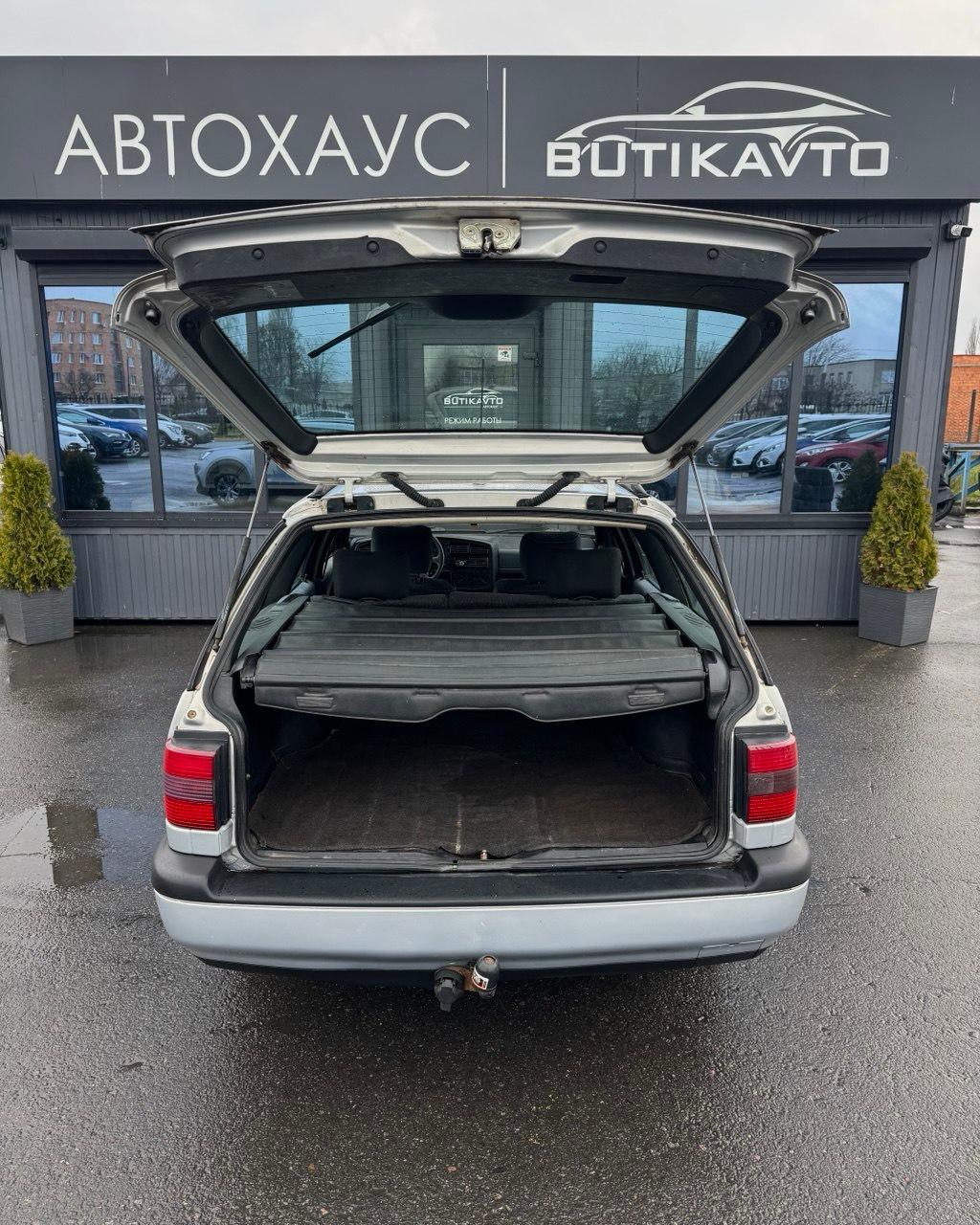 Volkswagen Passat B4 , 1996 г., механика, бензин - фото 14