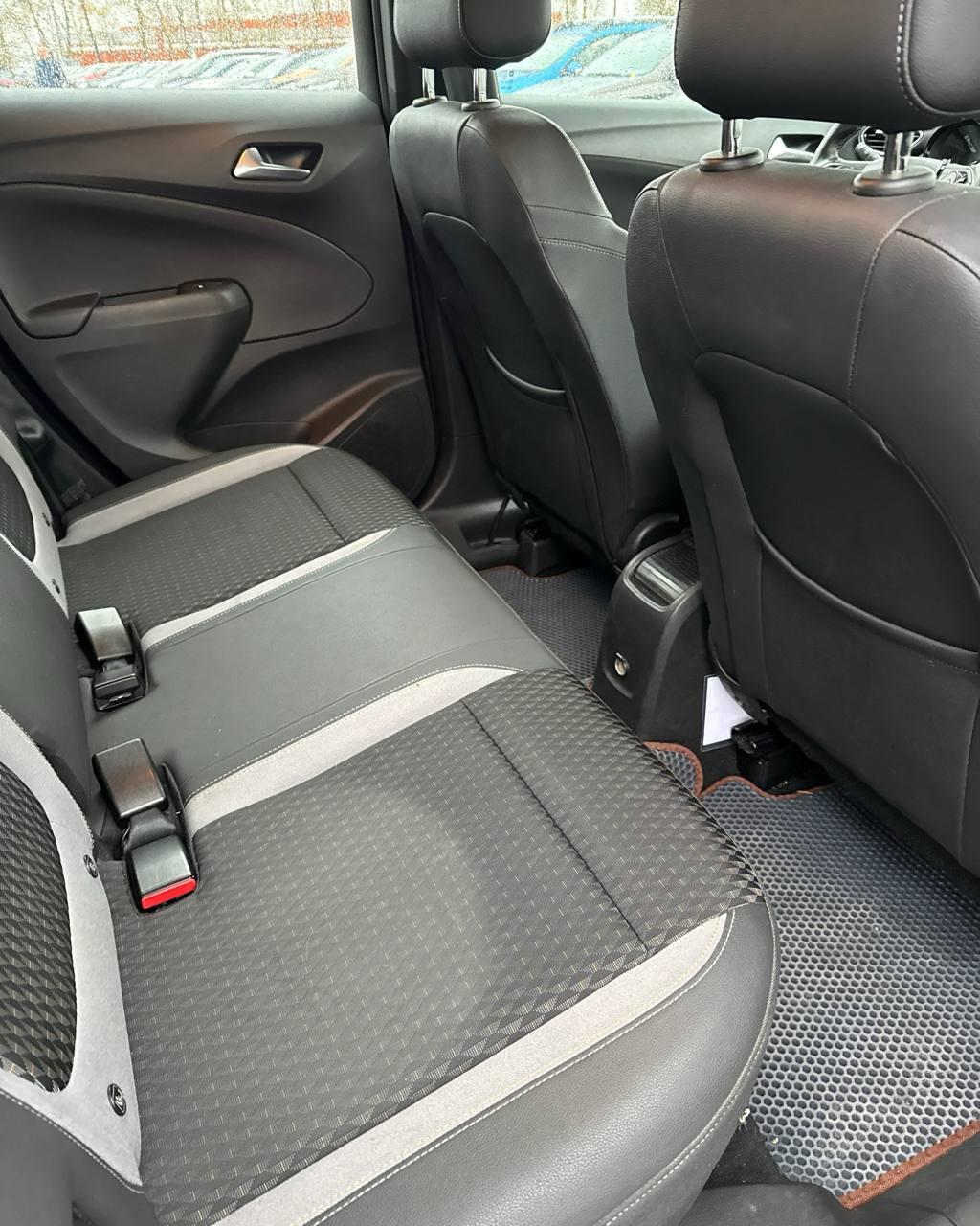 Opel Crossland X I , 2019 г., механика, бензин  - фото 13