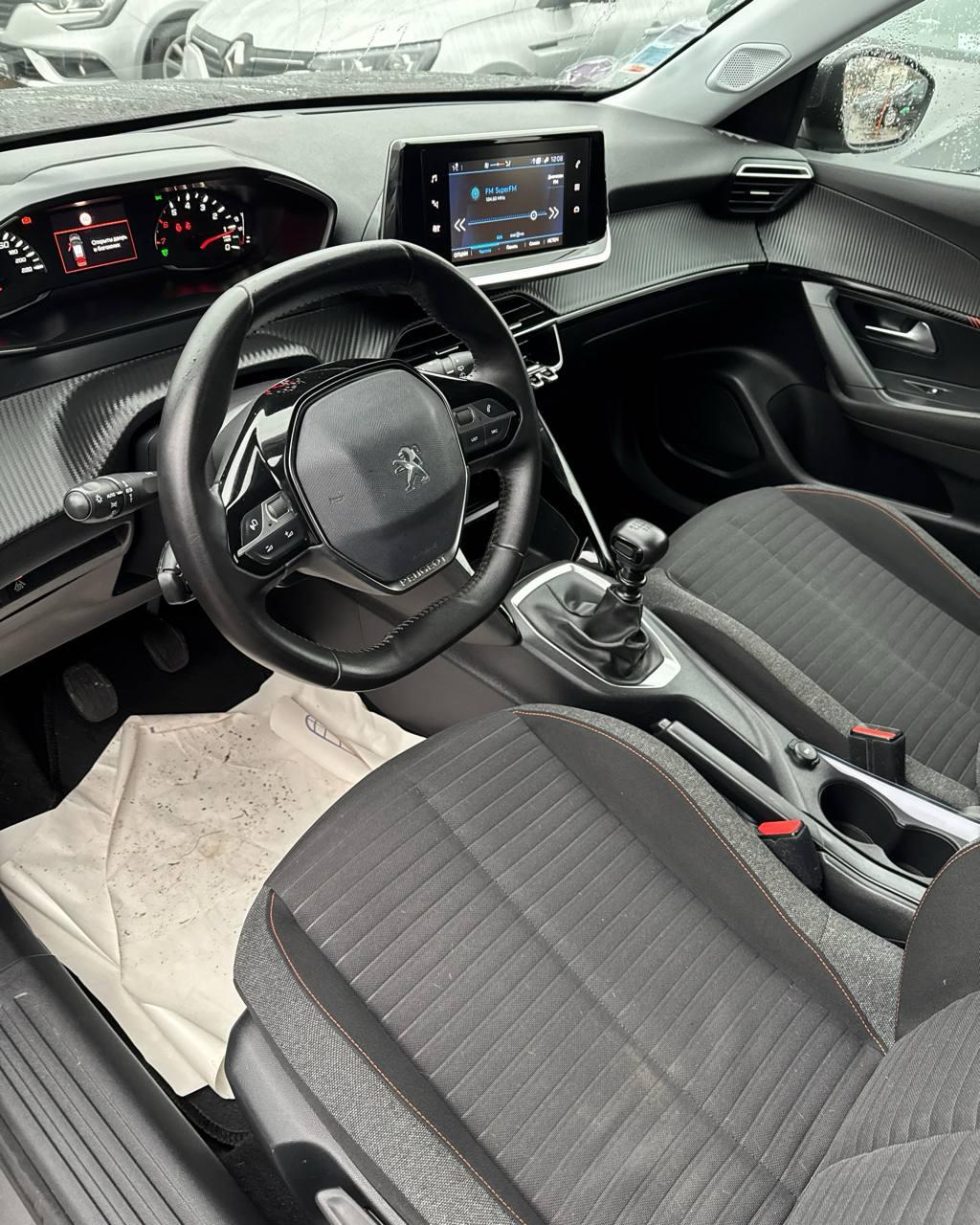 Peugeot 2008 II , 2020 г., механика, бензин - фото 10