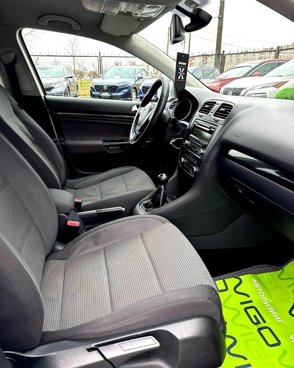 Volkswagen Golf VI , 2010 г., механика, дизель - фото 11