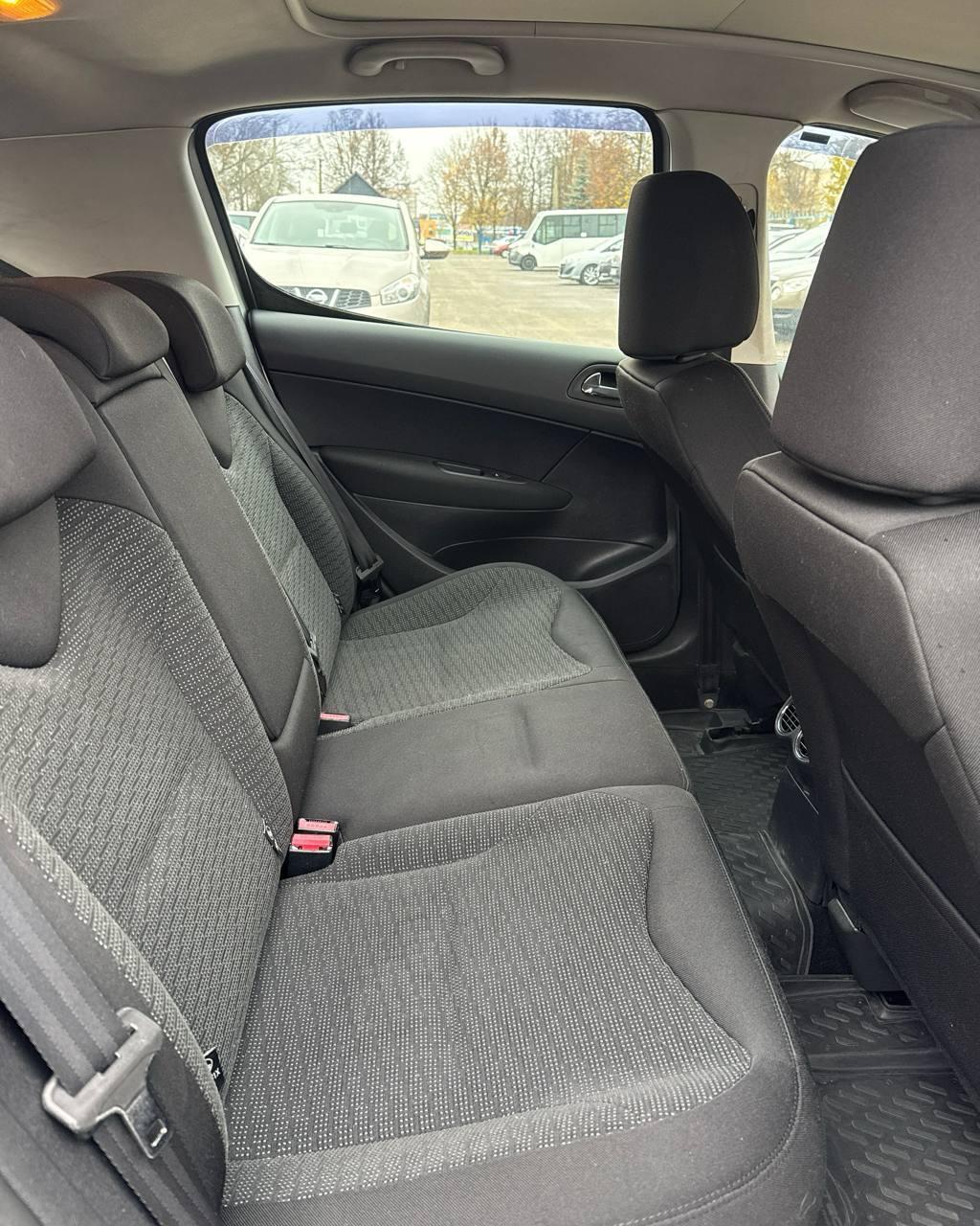 Peugeot 308 T7 · Рестайлинг , 2012 г., автомат, бензин  - фото 13