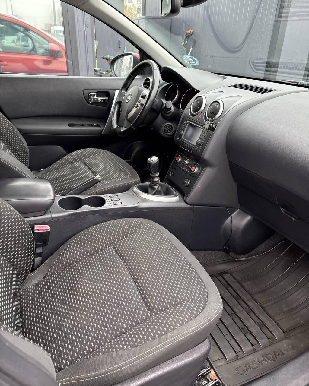 Nissan Qashqai+2 I , 2009 г., механика, дизель - фото 13