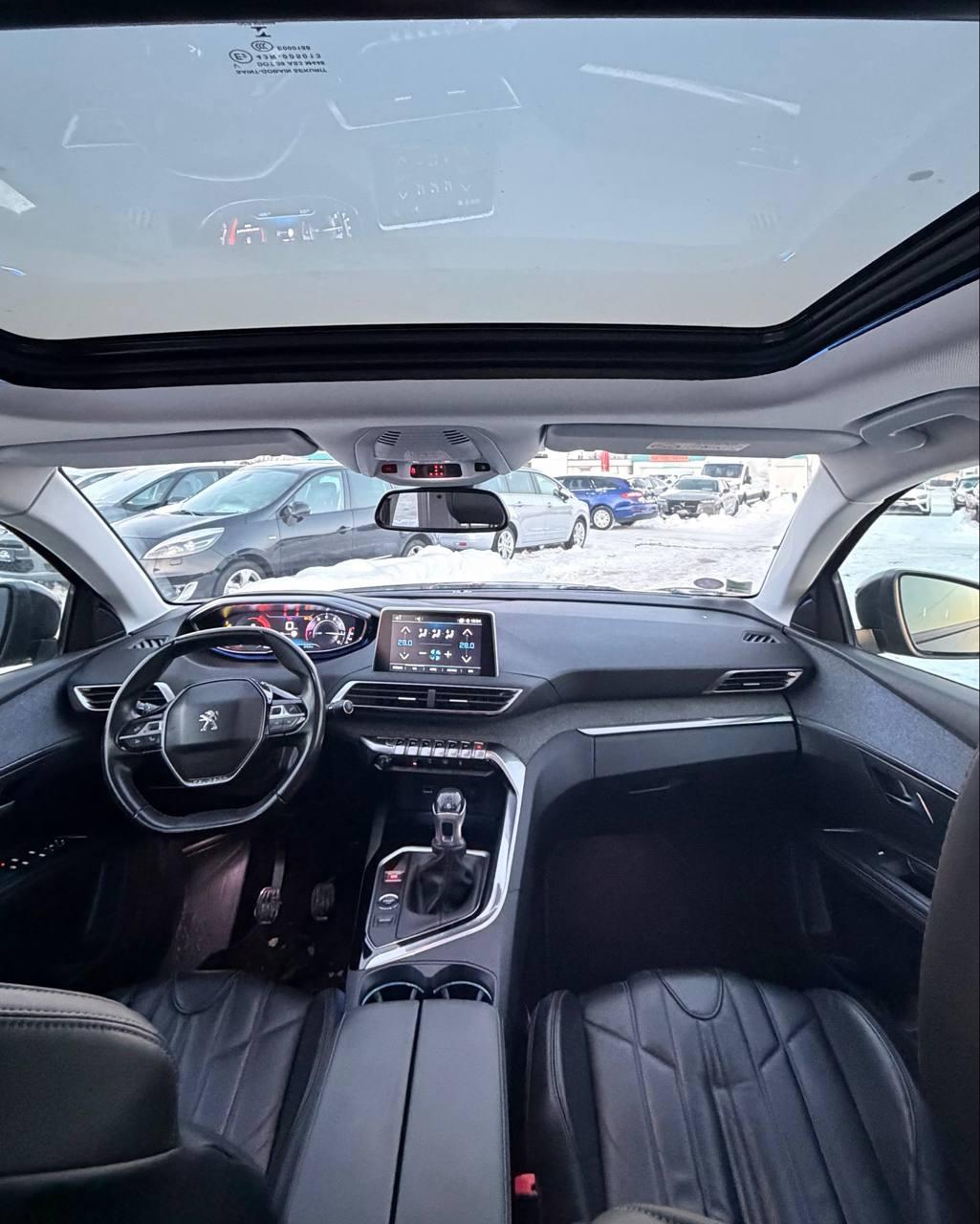 Peugeot 5008 II , 2018 г., механика, бензин - фото 15