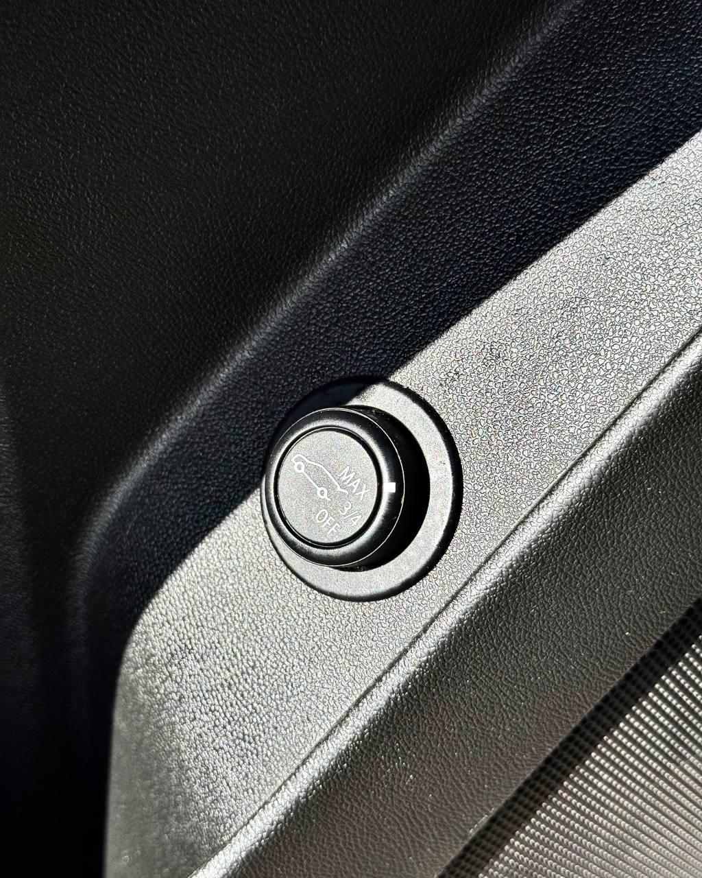 Chevrolet Equinox III, 2021 г., автомат, бензин - фото 21