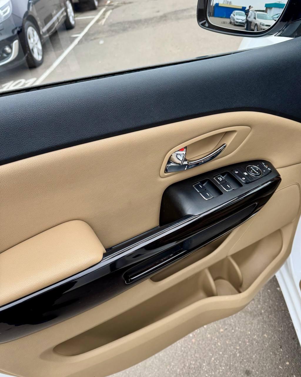 Kia Carnival III , 2018 г., автомат, дизель - фото 9