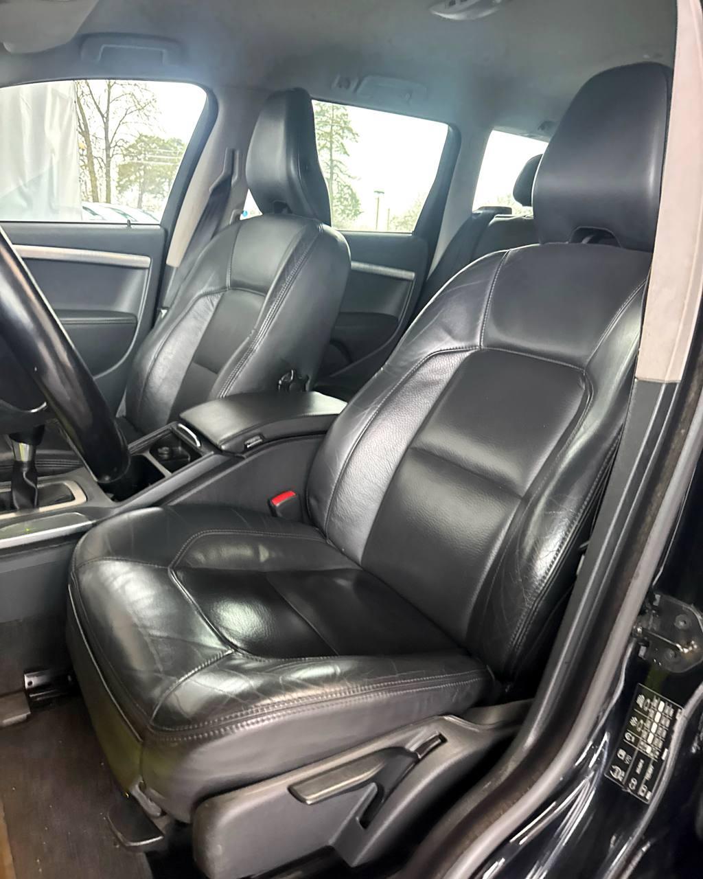 Volvo V70 III , 2010 г., механика, дизель - фото 10