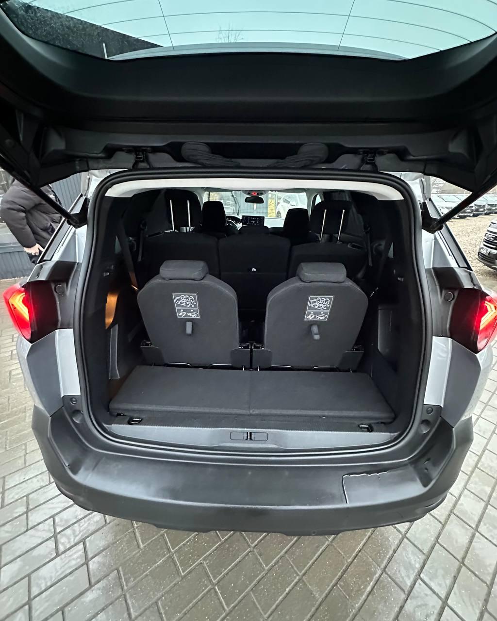 Peugeot 5008 II · Рестайлинг , 2021 г., автомат, бензин - фото 10