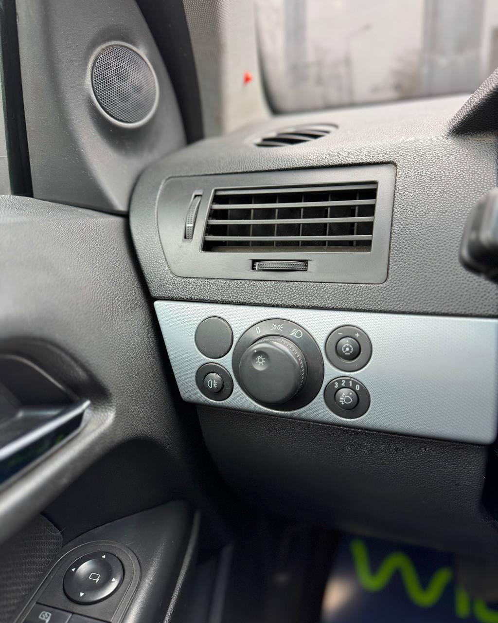 Opel Astra H , 2006 г., механика, дизель - фото 17