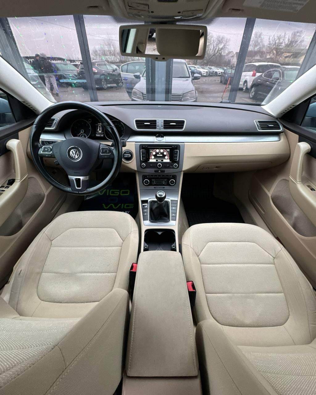 Volkswagen Passat B7 , 2011 г., механика, бензин - фото 7