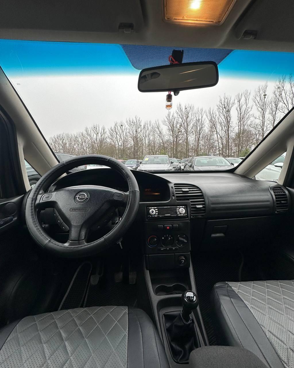 Opel Zafira A · Рестайлинг , 2005 г., механика, бензин - фото 9