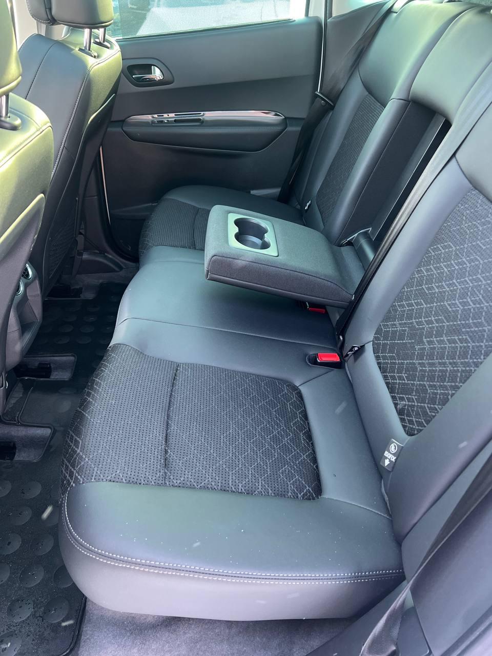 Peugeot 3008 I · Рестайлинг , 2015 г., механика, бензин - фото 15