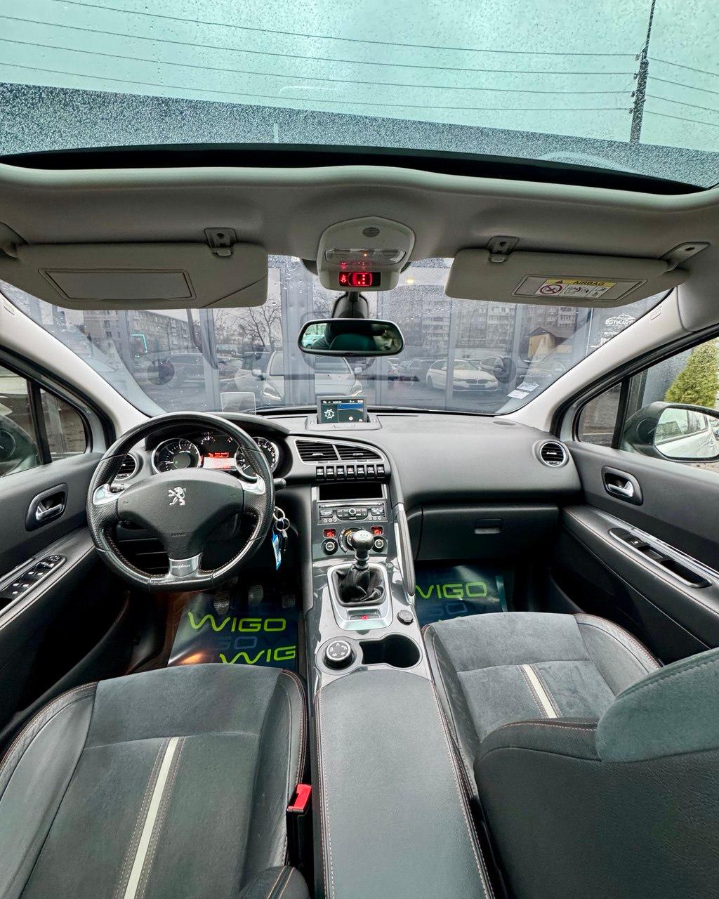 Peugeot 3008 I · Рестайлинг , 2015 г., механика, бензин - фото 9