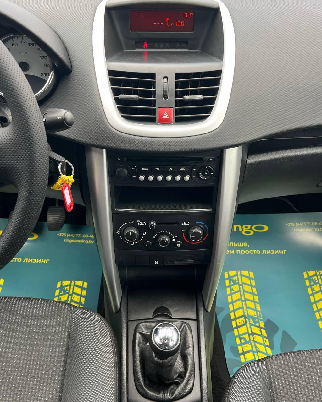 Peugeot 207 I · Рестайлинг , 2011 г., механика, бензин - фото 14