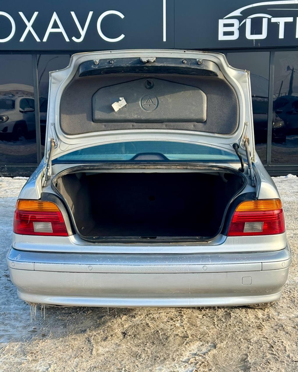 BMW 5 серия E39 · Рестайлинг , 2001 г., автомат, бензин - фото 14