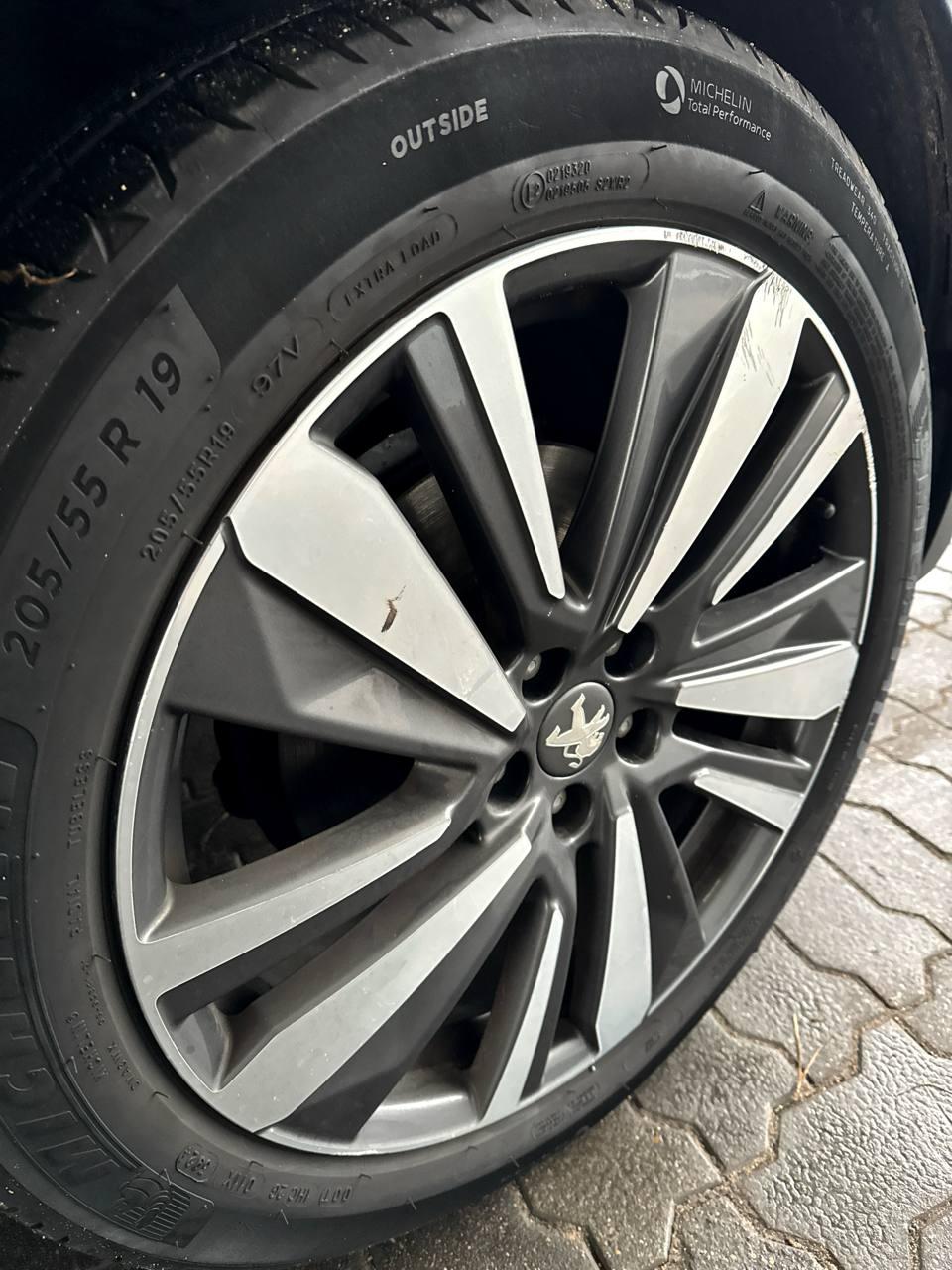 Peugeot 3008 II , 2016 г., механика, дизель - фото 9