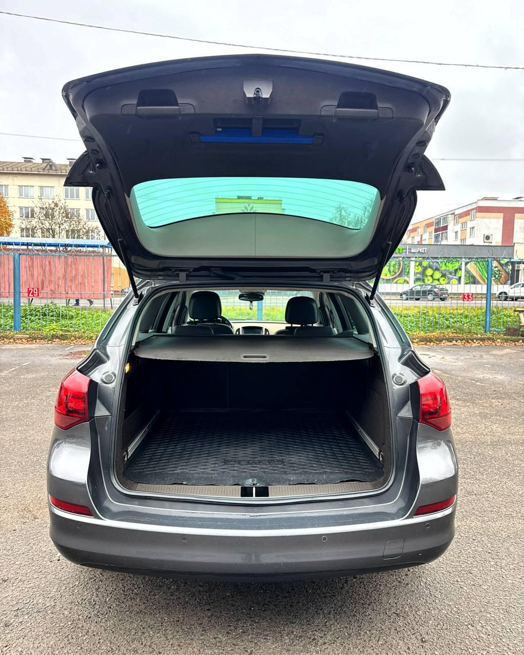 Opel Astra J , 2011 г., механика, дизель  - фото 14