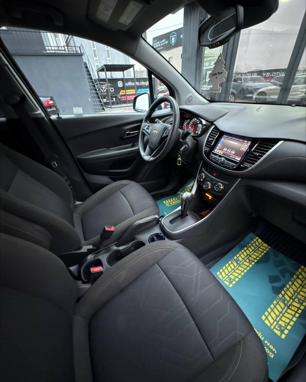 Chevrolet Trax I · Рестайлинг , 2020 г., автомат, бензин - фото 10