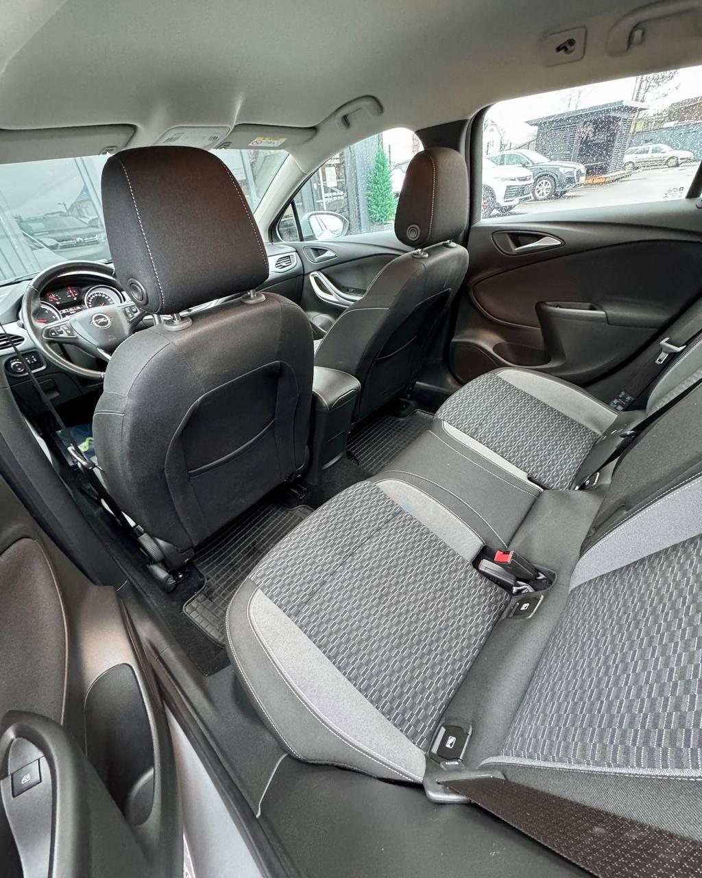 Opel Astra K · Рестайлинг , 2020 г., автомат, дизель - фото 11