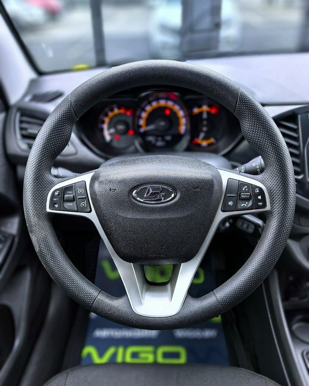 Lada (ВАЗ) Vesta I , 2019 г., механика, бензин - фото 12