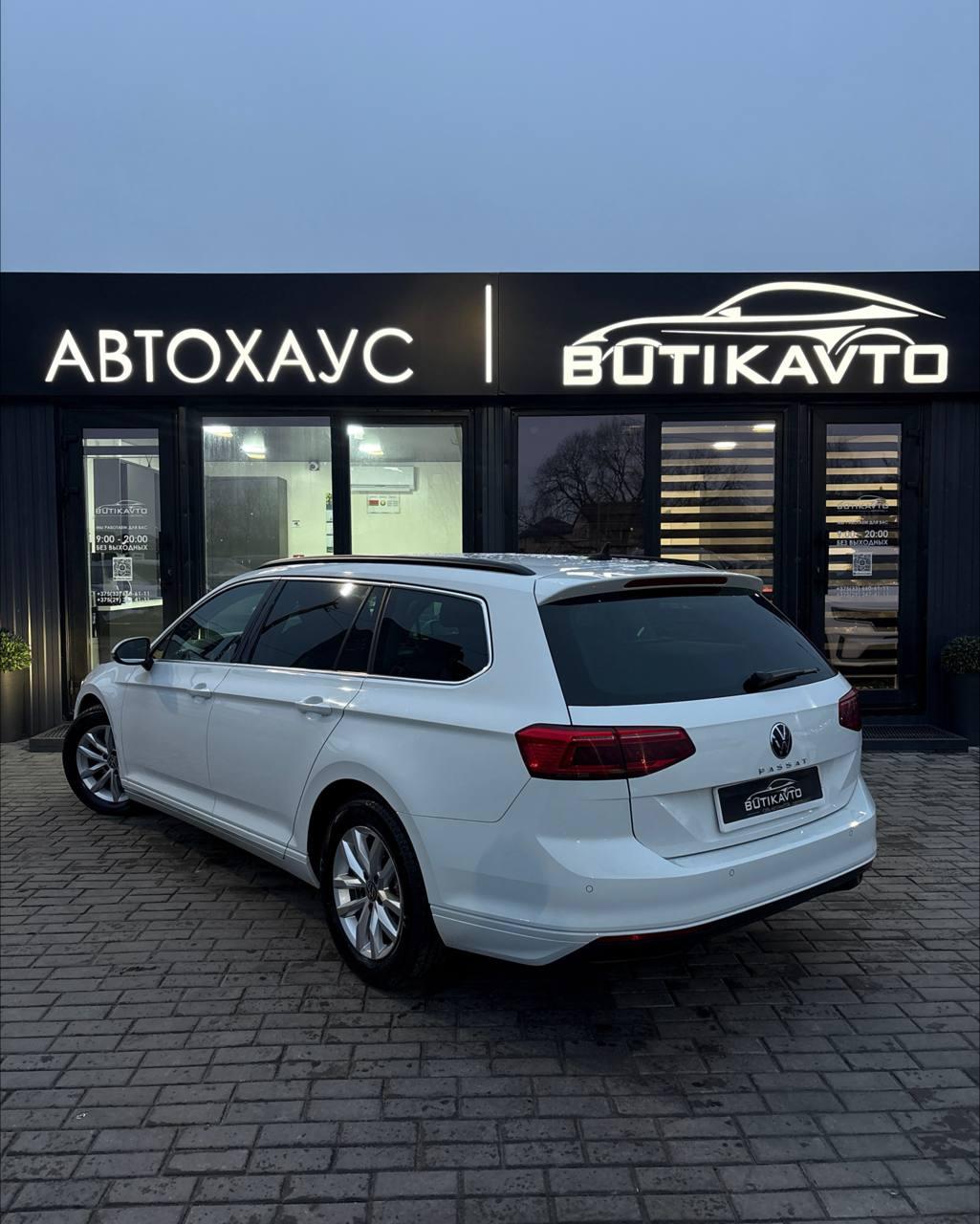 Volkswagen Passat B8 · Рестайлинг , 2021 г., механика, бензин - фото 4