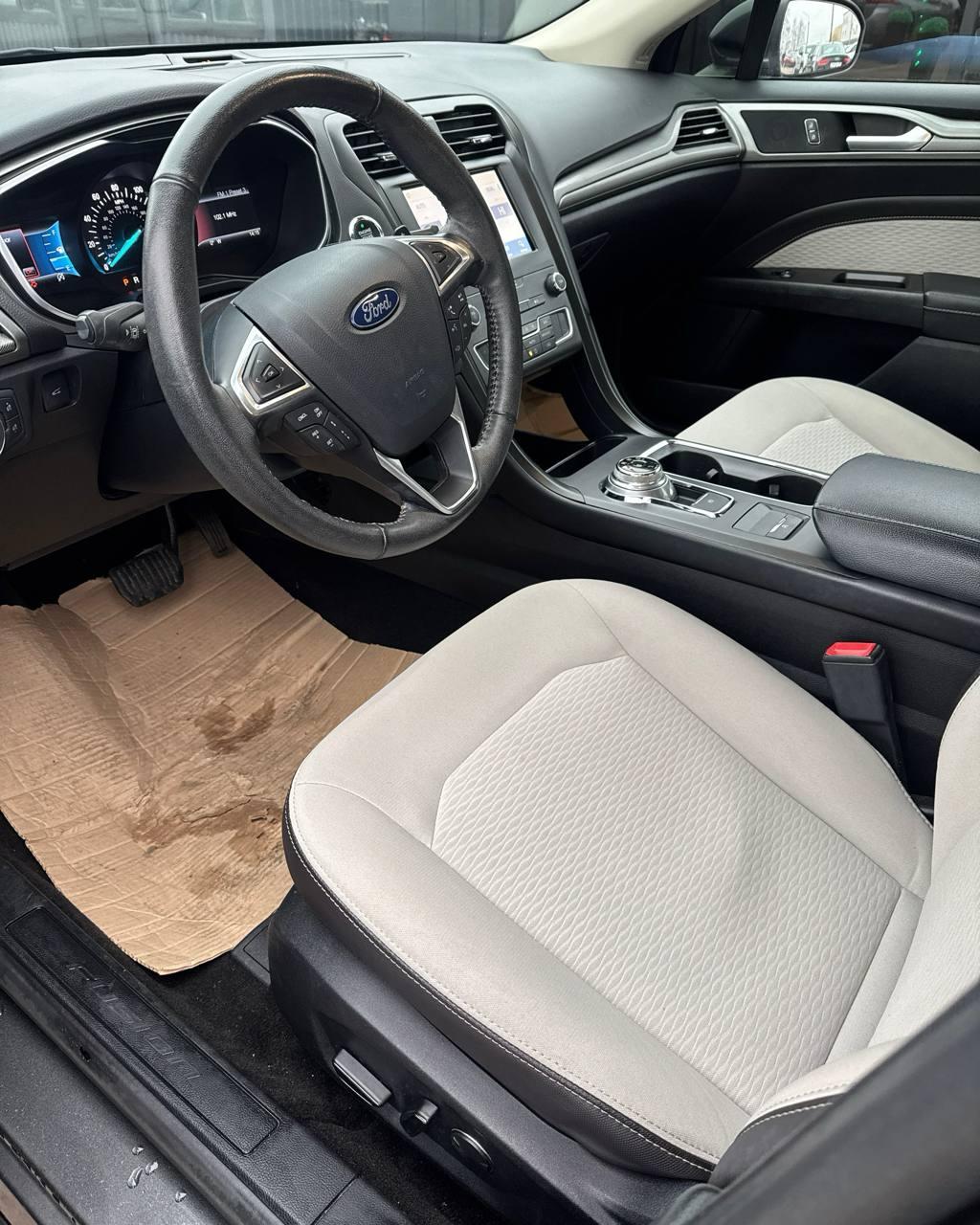 Ford Fusion USA II · 2-й рестайлинг , 2019 г., автомат, бензин - фото 10