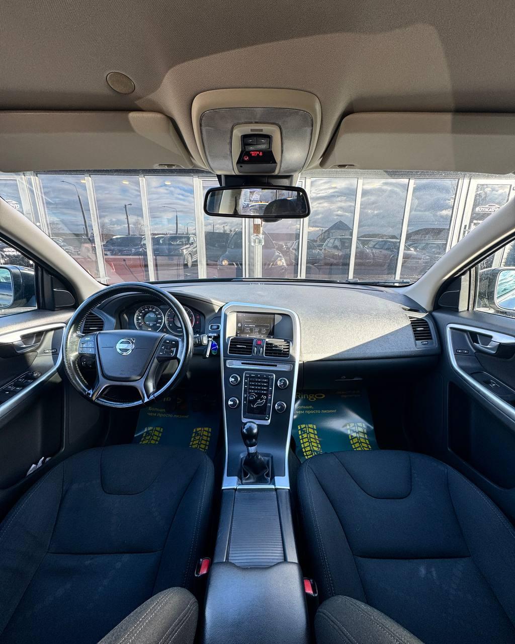 Volvo XC60 I , 2011 г., механика, дизель - фото 9