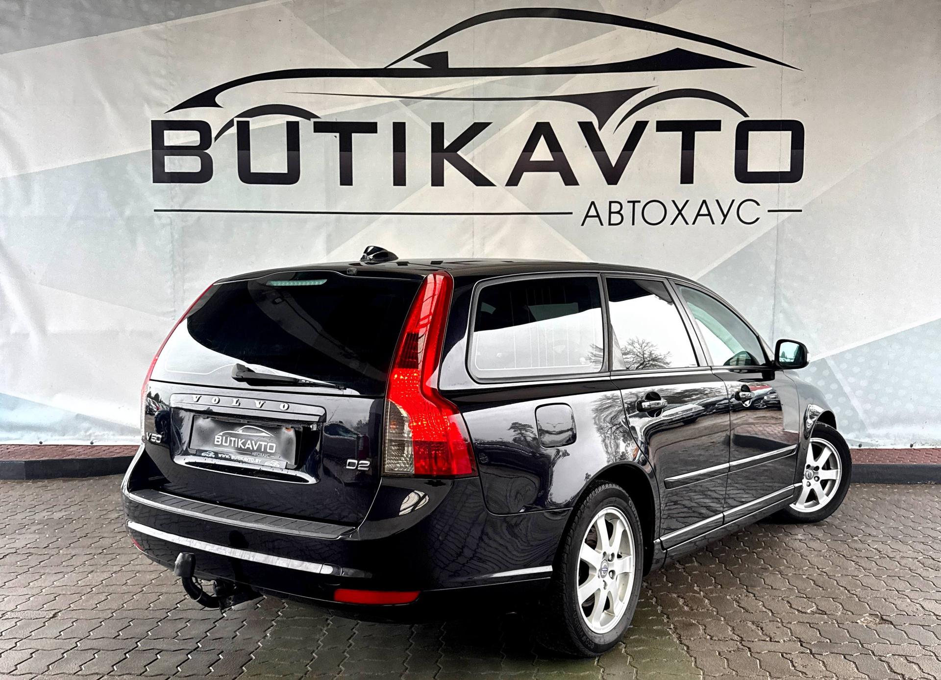 Volvo V50 I · 2-й рестайлинг , 2010 г., механика, дизель - фото 7