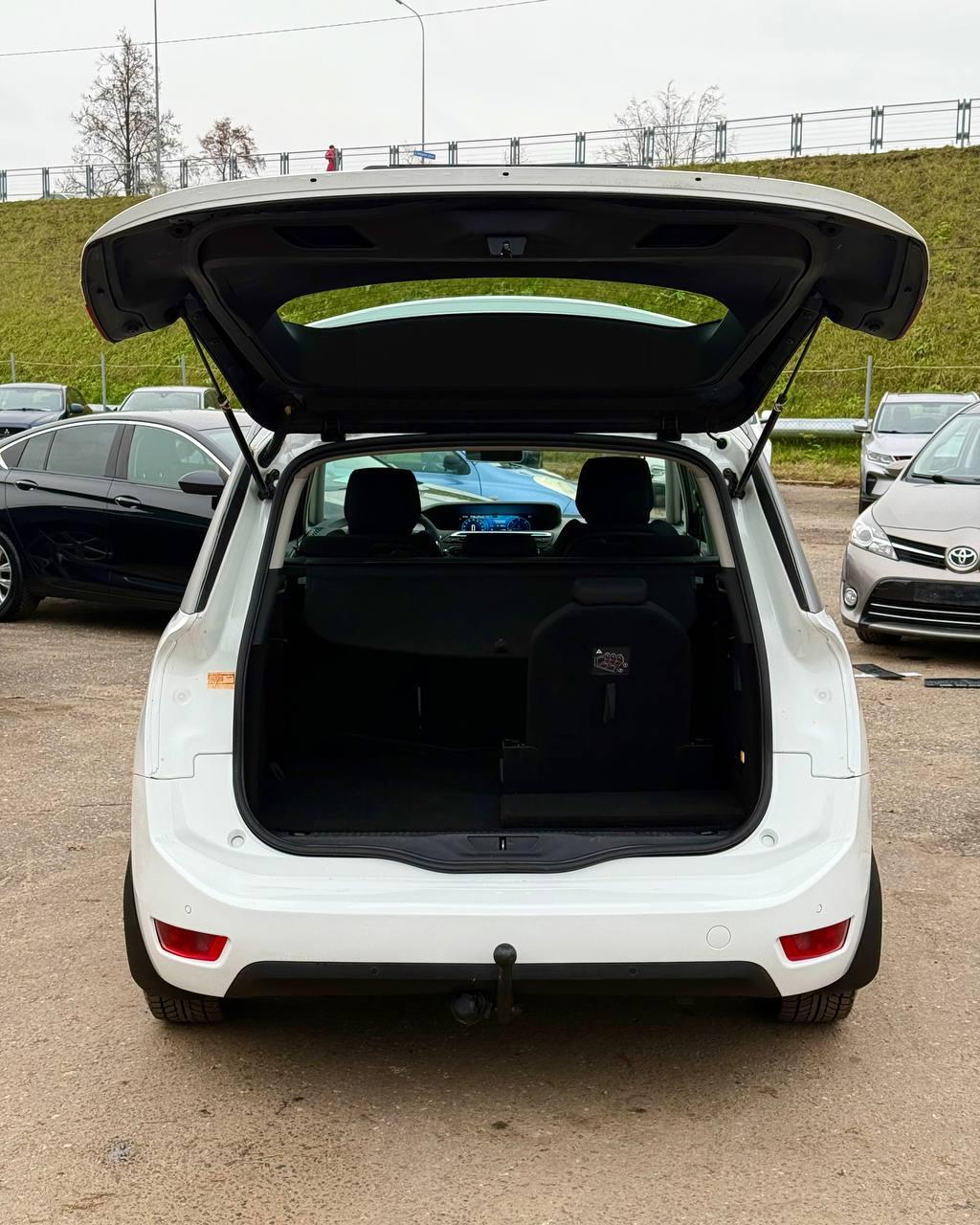 Citroen C4 Grand Picasso II , 2015 г., механика, дизель - фото 18