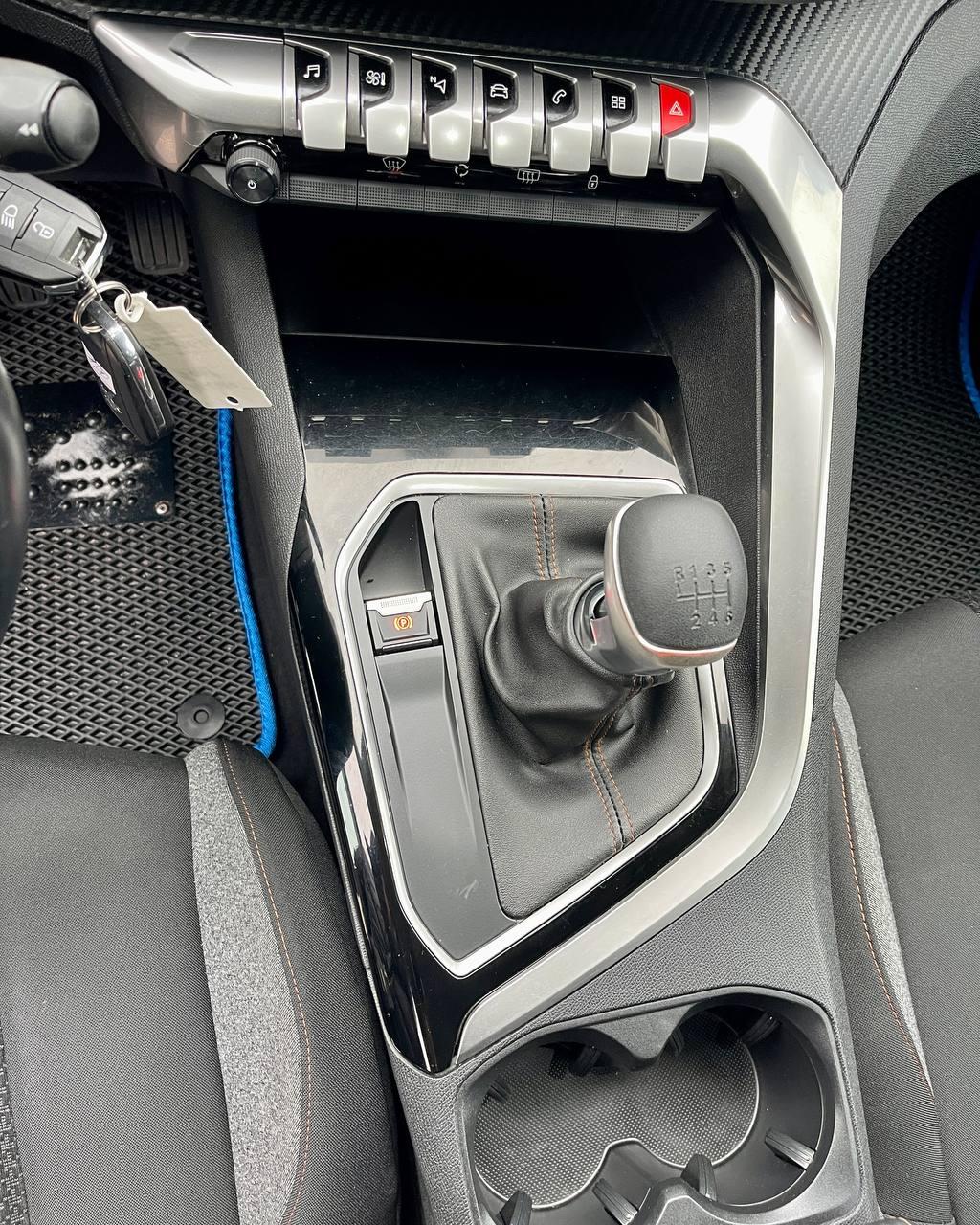 Peugeot 5008 II , 2019 г., механика, дизель - фото 12